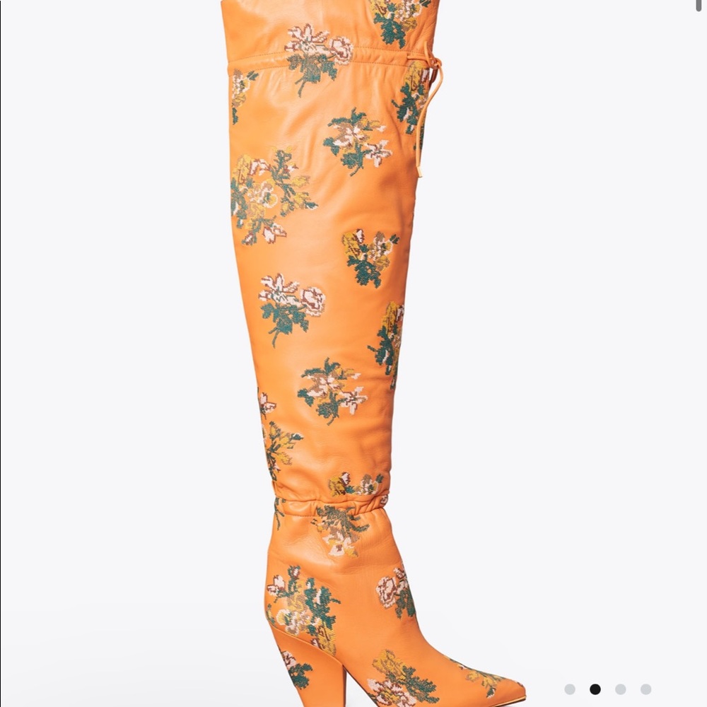 Floral embroidery over the knee